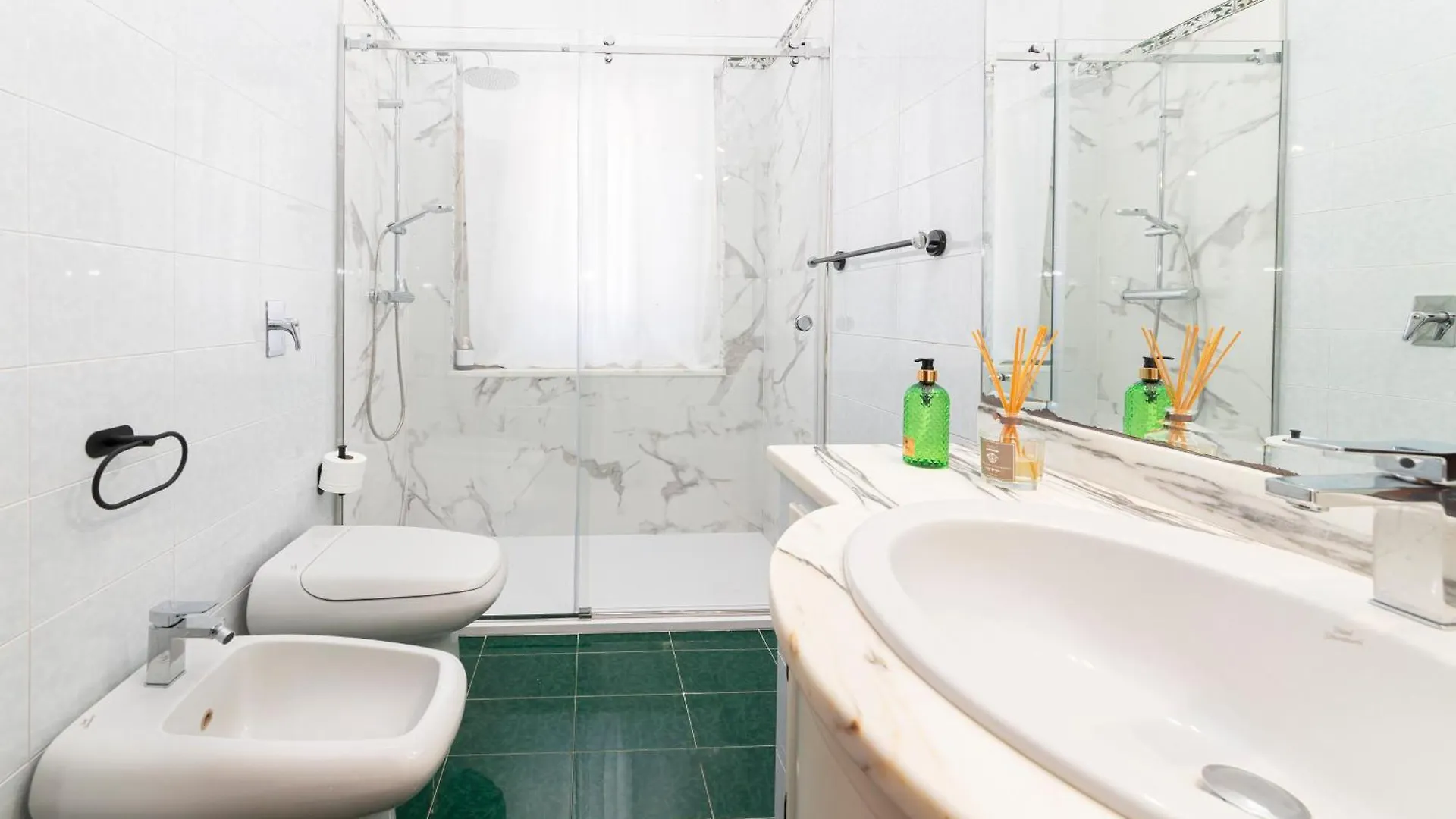 Maison Blanche Palermo 0*,